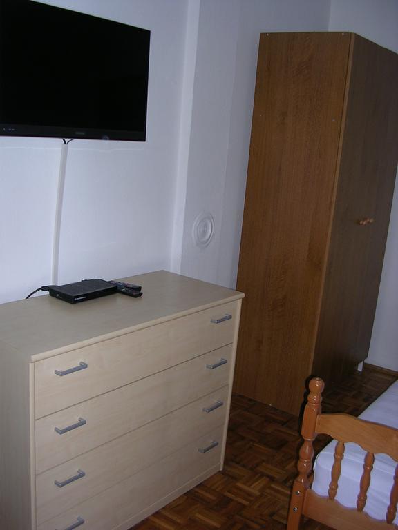 Apartment Perkovic Jadranka Kornić 外观 照片