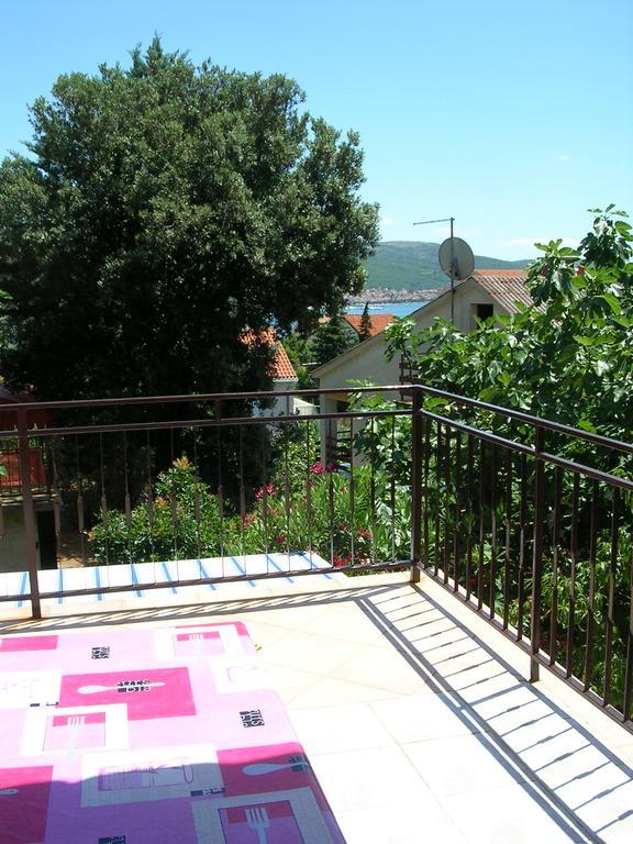 Apartment Perkovic Jadranka Kornić 外观 照片