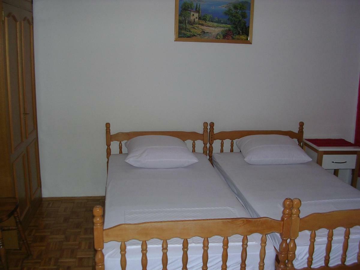 Apartment Perkovic Jadranka Kornić 外观 照片